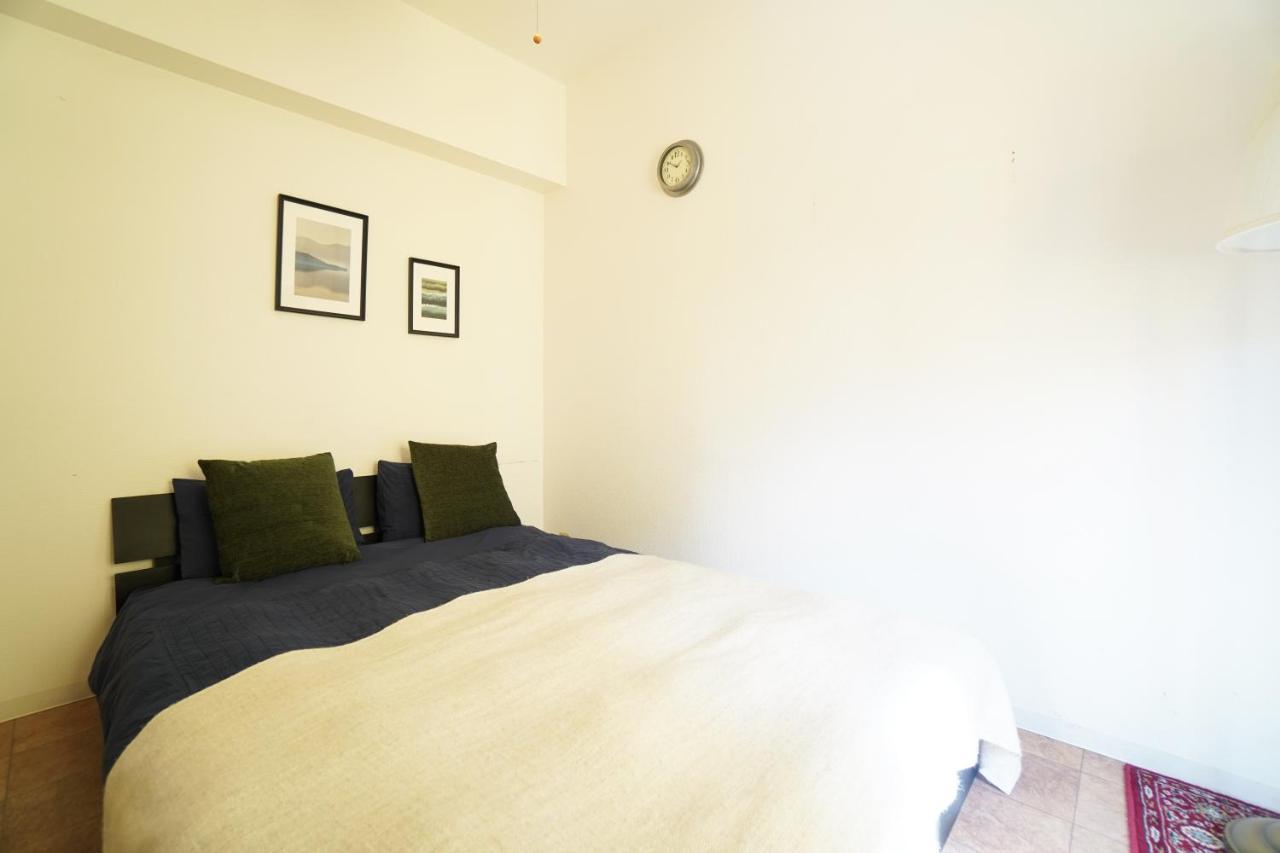 Tsurigane Building Apartment Osaka Exterior photo