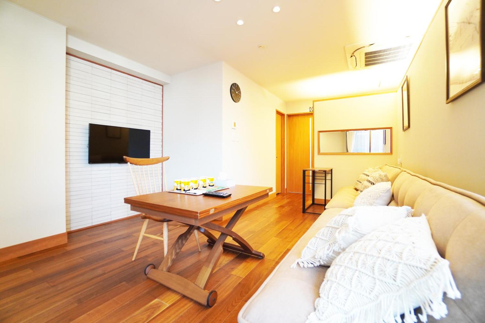 Tsurigane Building Apartment Osaka Exterior photo